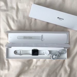 Apple Watch Series 3 (38mm)